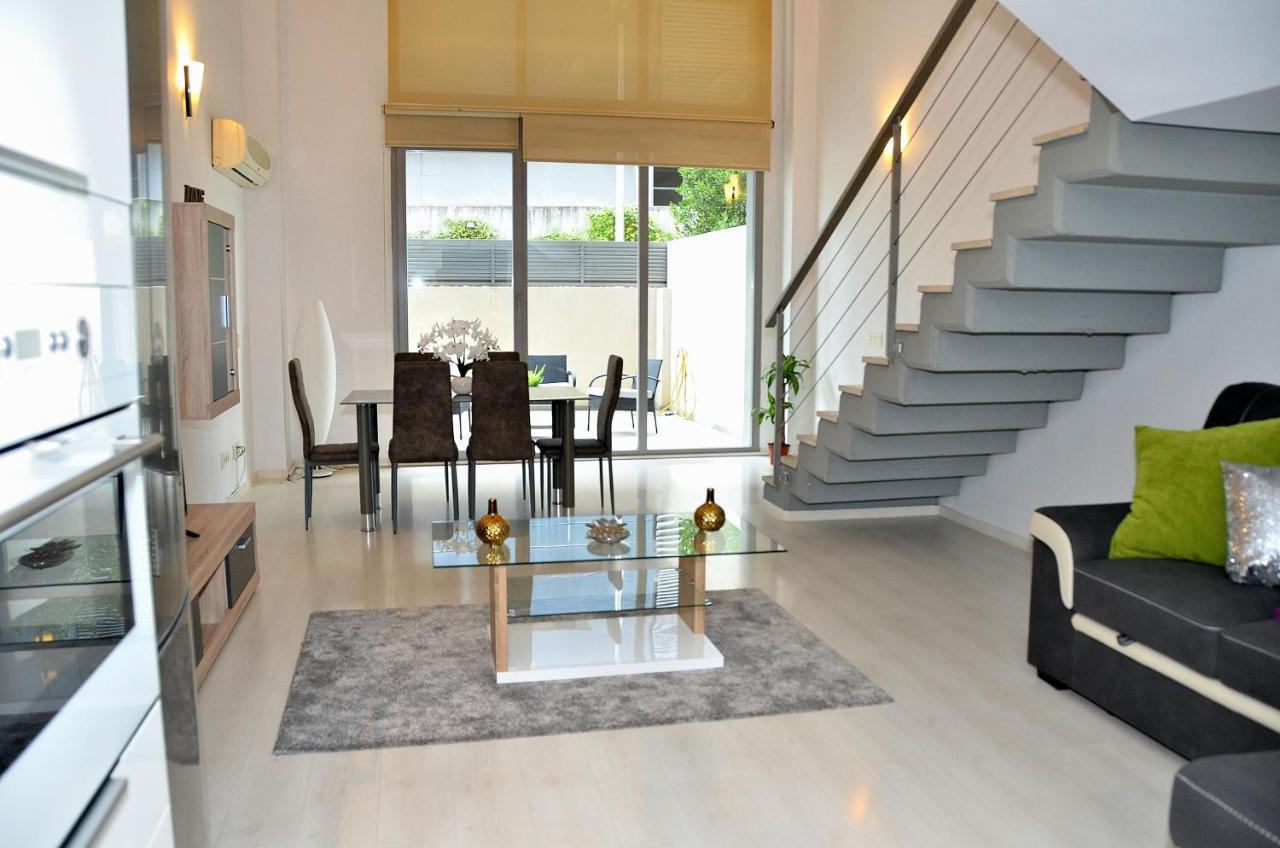 Oshun Madrid Norte ภายนอก รูปภาพ